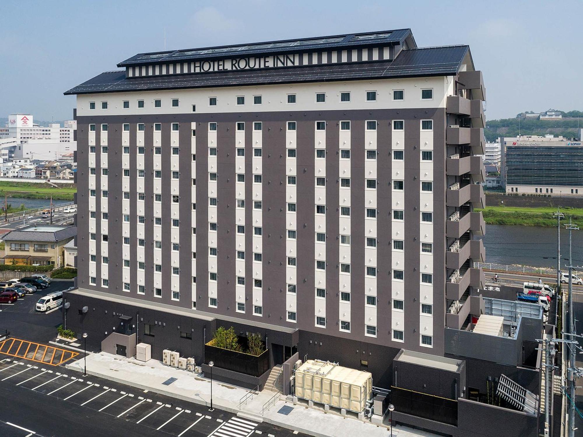 Hotel Route-Inn Tsuyama Ekimae Eksteriør billede